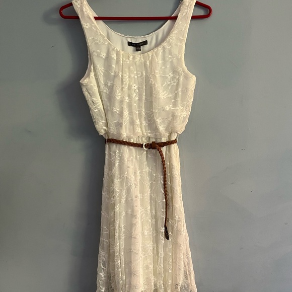 Cream lace midi dress with original faux brown leather belt attached. - Picture 5 of 5